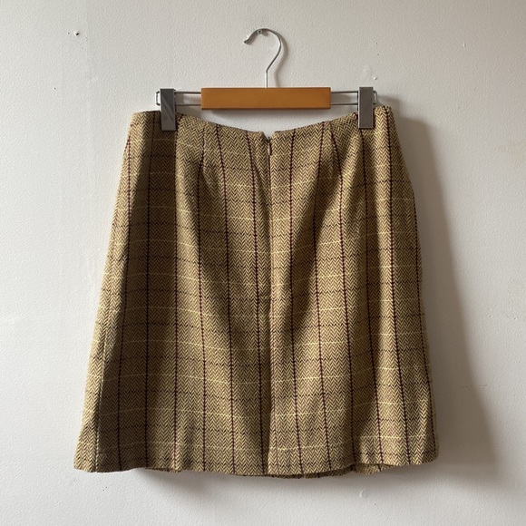 VINTAGE PLAID SKIRT SUIT - Picture 10 of 12